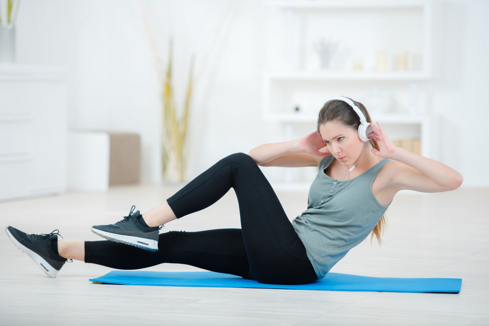 Как составить тренировку для похудения дома?