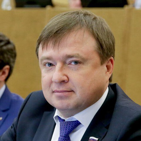 Банкам закон не писан? Банк списал все деньги с зарплатной карты у бойца СВО