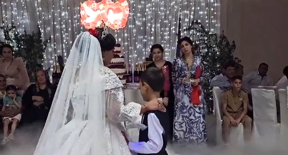 В Госдуме призвали наказать родителей за свадьбу 8-летнего мальчика в Астрахани