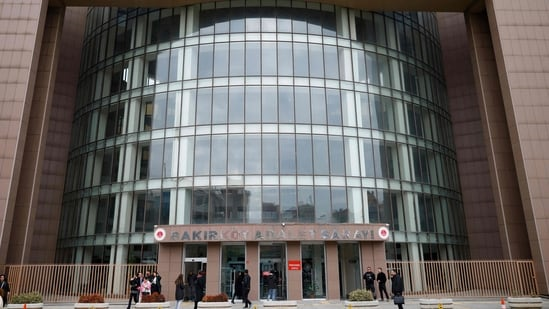 Турция. Оппозиционный журналист Токтас заключен в тюрьму за интервью