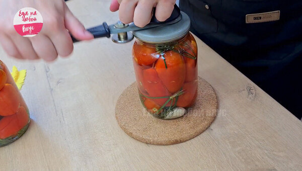 Секретный рецепт тети Шуры: Помидоры на зиму без уксуса и лимонной кислоты