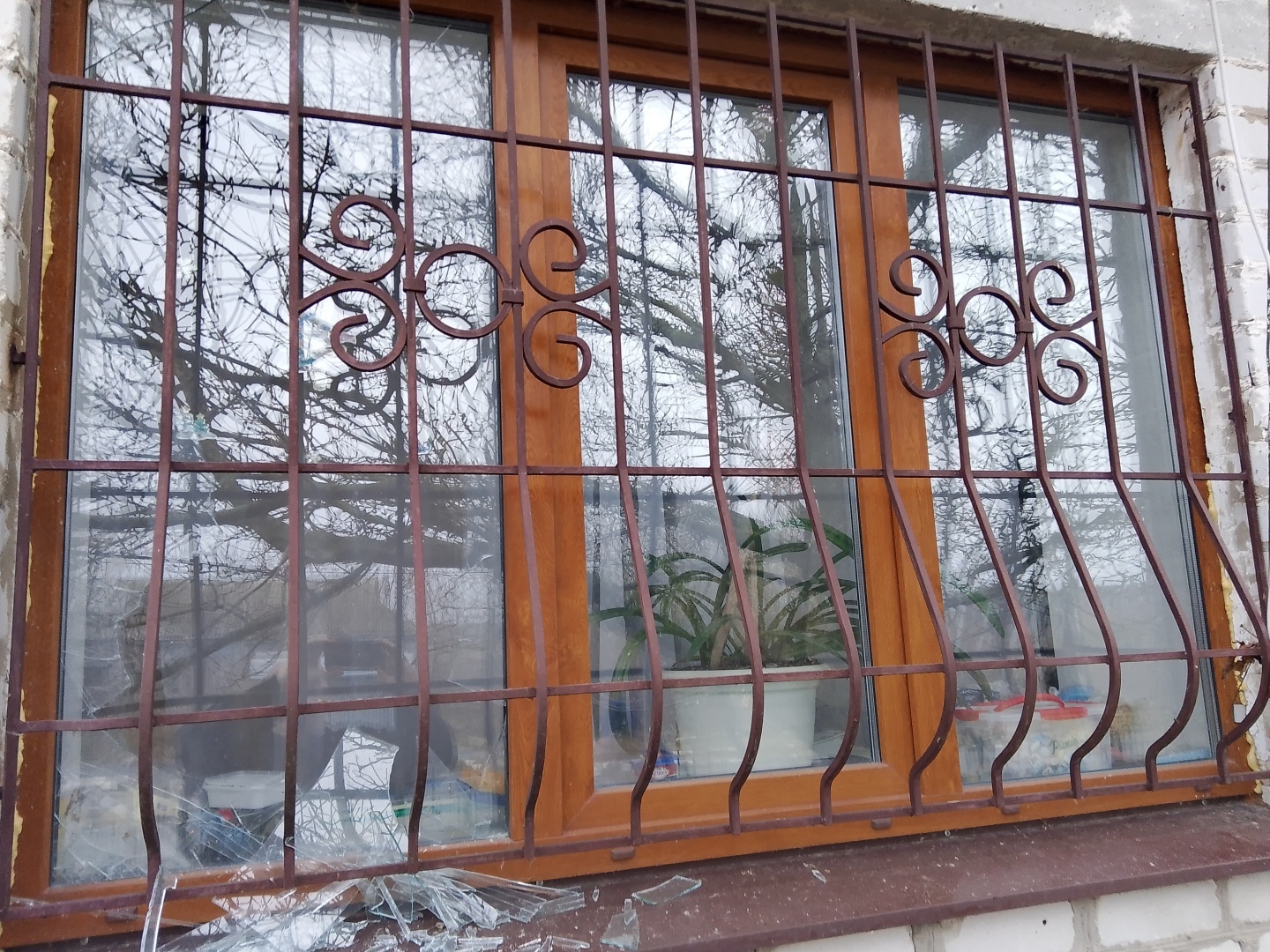 Не только Белгородская , Курская но и есть такое село Зёрново в Брянской области Суземского района которое обстреливается каждый день,...