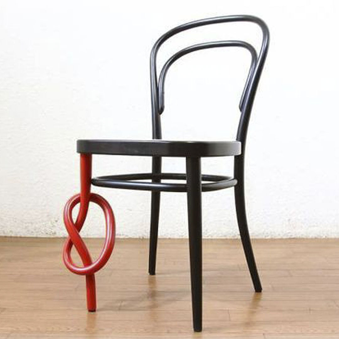 Иногда, даже в стульях кроется СМЫСЛ жизни