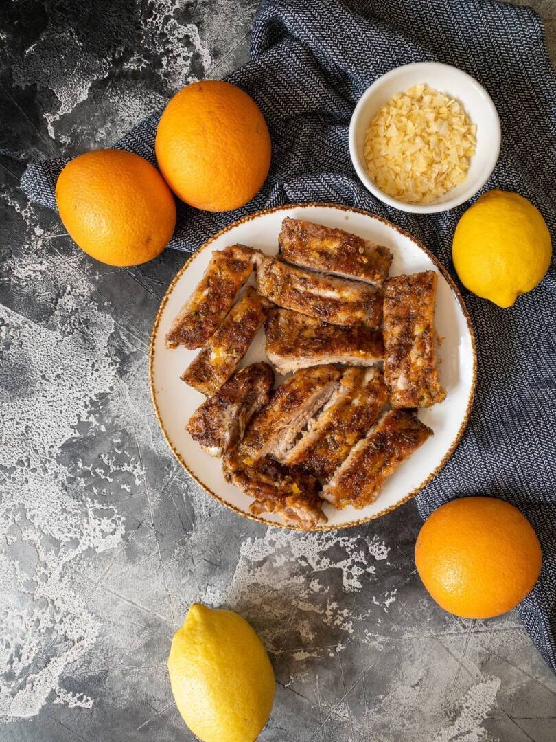 Ребра- лимонно-апельсиновой глазури.