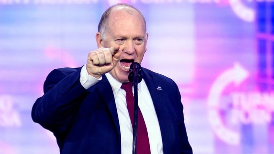 Громкие заявления Тома Хомана против ФБР на фоне плана федеральных иммиграционных репрессий в Лос-Анджелесе: «Это не игра»