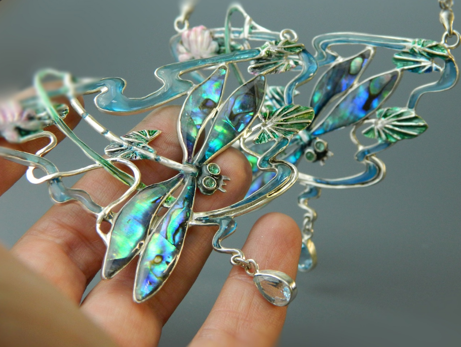 Почему мы покупаем продукцию в Китае? Почему не развиваем свою промышленность?