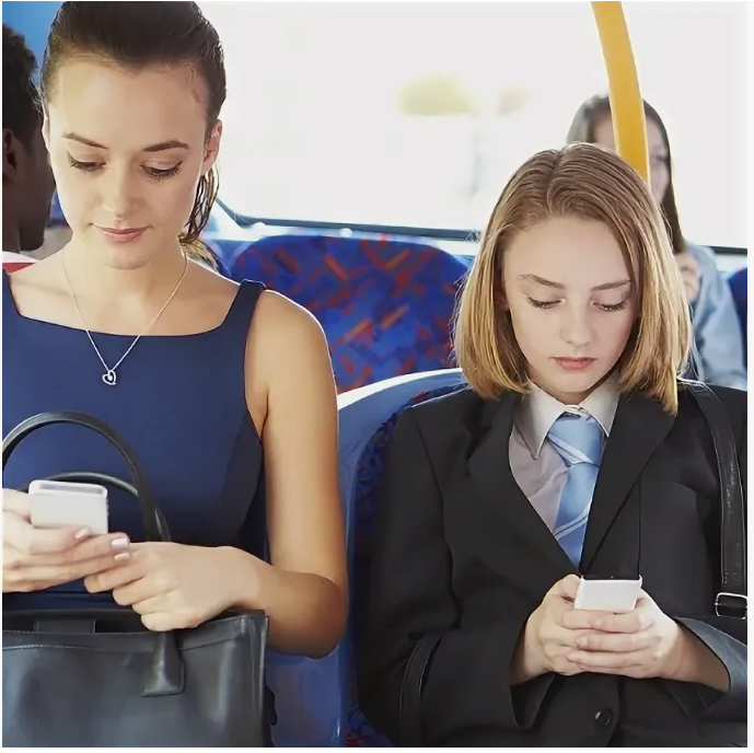 Сигналы безразличия: когда человечность теряет значения.