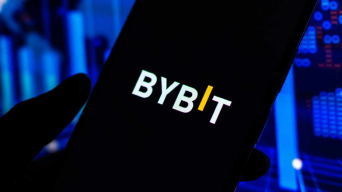 Северокорейские хакеры атаковали криптобиржу Bybit.