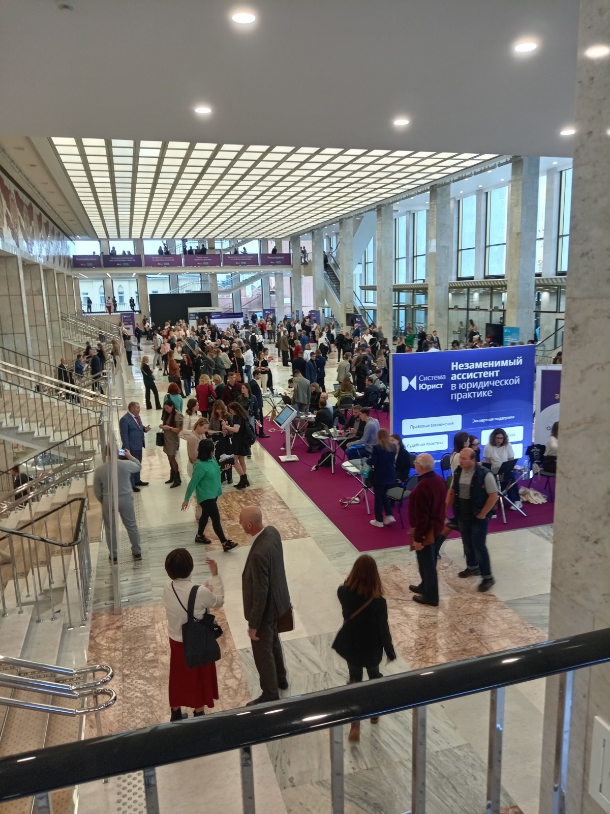 #Москва #Кремль.... Адвокат Рождественский)