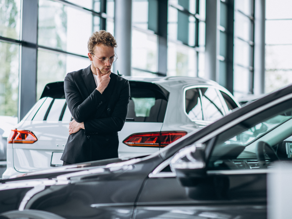 Техника повышенного риска. Названы 6 категорий автомобилей, которые не получится застраховать