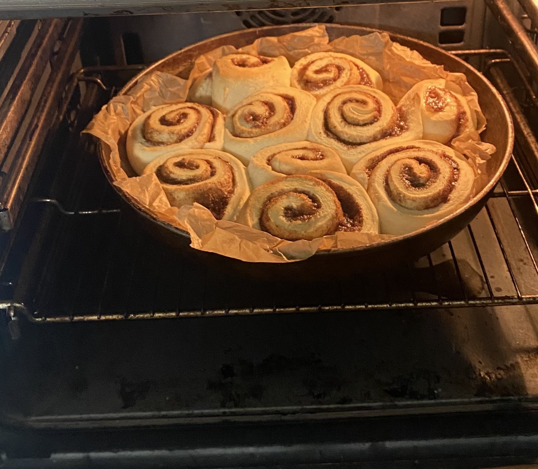 Синнабоны - пальчики оближешь. Американская выпечка своими руками