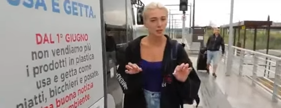 "Настя Ивлеева заплатила 1,4 миллиона рублей за испорченные ароматизаторы: проблемы с поставками и налоговые долги"