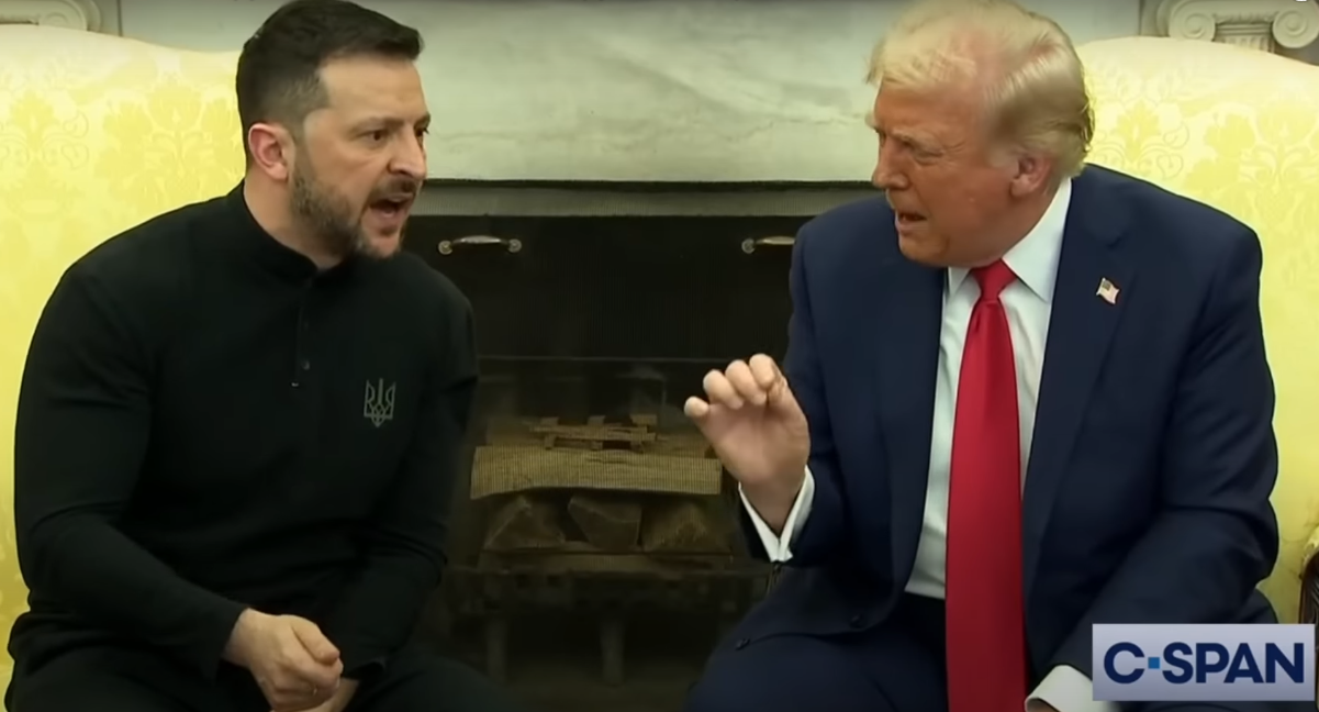 Возня вокруг шкуры неубитого медведя обрушила престиж США: гражданин Украины Зеленский публично дерзил и перечил президенту США Трампу в его кабинете
