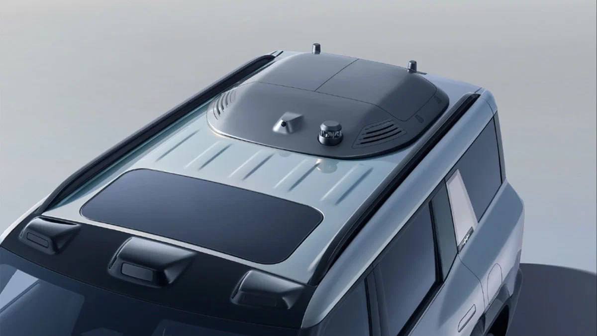 BYD представил автомобиль с дрон-ассистентом