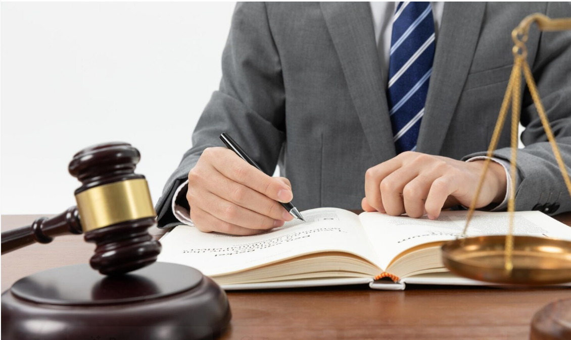 Коррумпированный чиновник подвел под статью тысячи россиян: Им грозит суд за справки об инвалидности