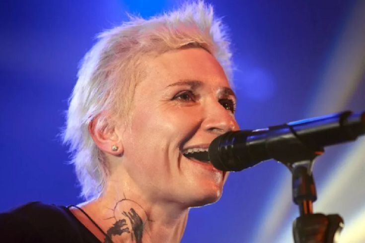 «Офицеры России» потребовали отменить концерт Арбениной в Оренбурге