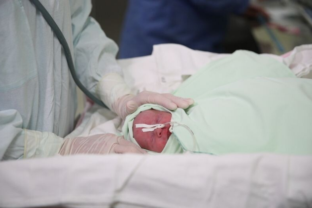 Живой «товар». В Дагестане женщина продала новорождённую дочь акушерке за 650 000 ₽