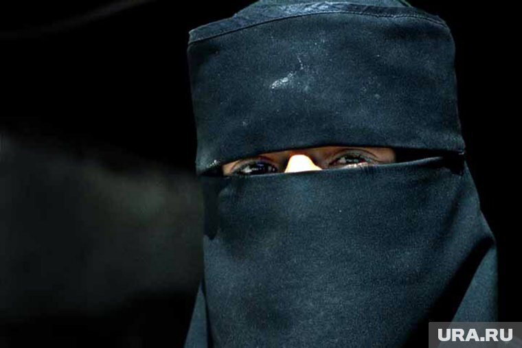 Никаб в России - запретить или разрешить?