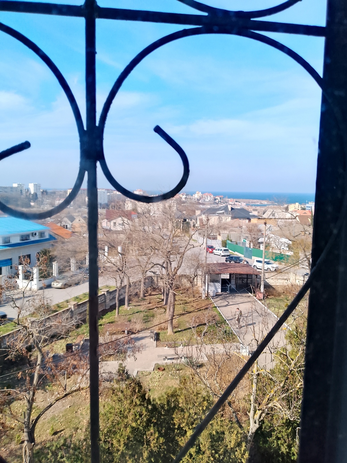 Ремонт на дороге, объезд по кругу