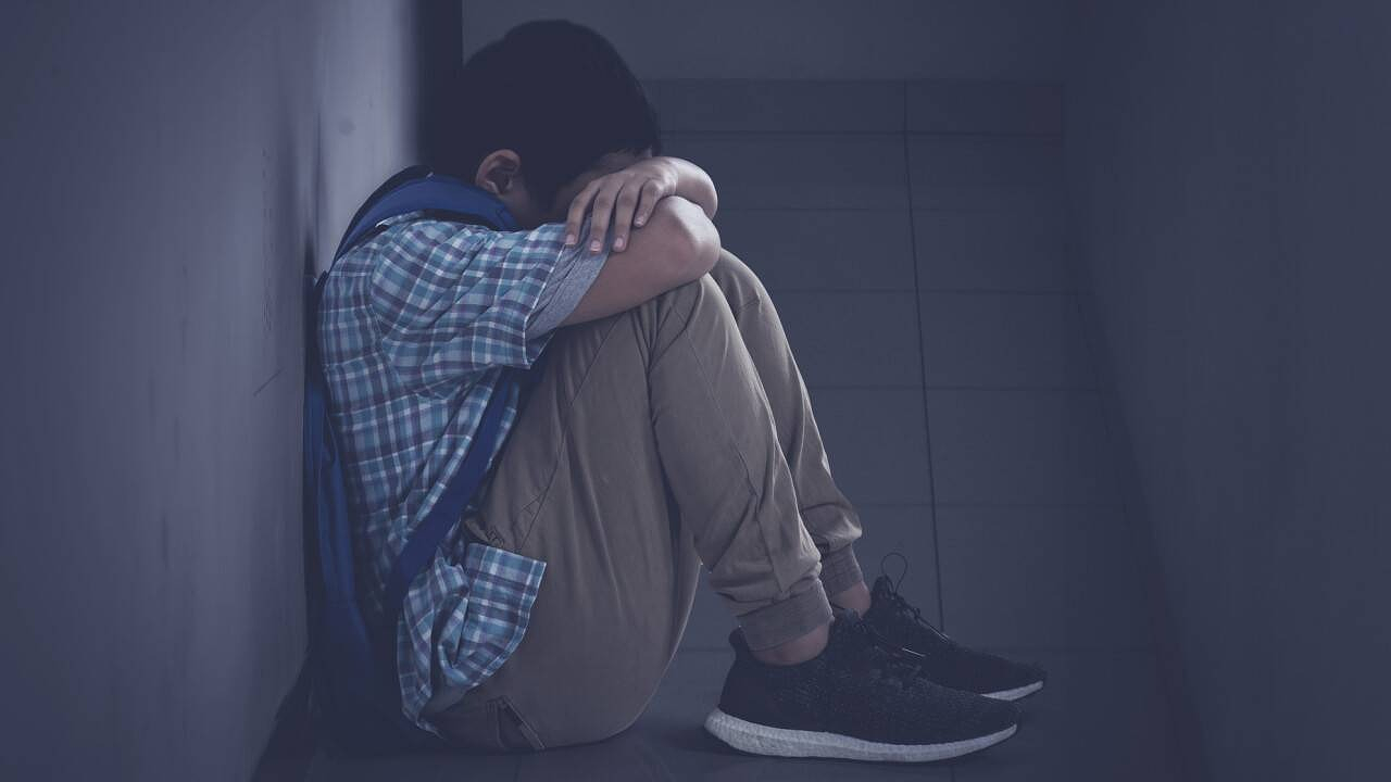 Сквозь боль и тишину: трагедия школьника из Екатеринбурга