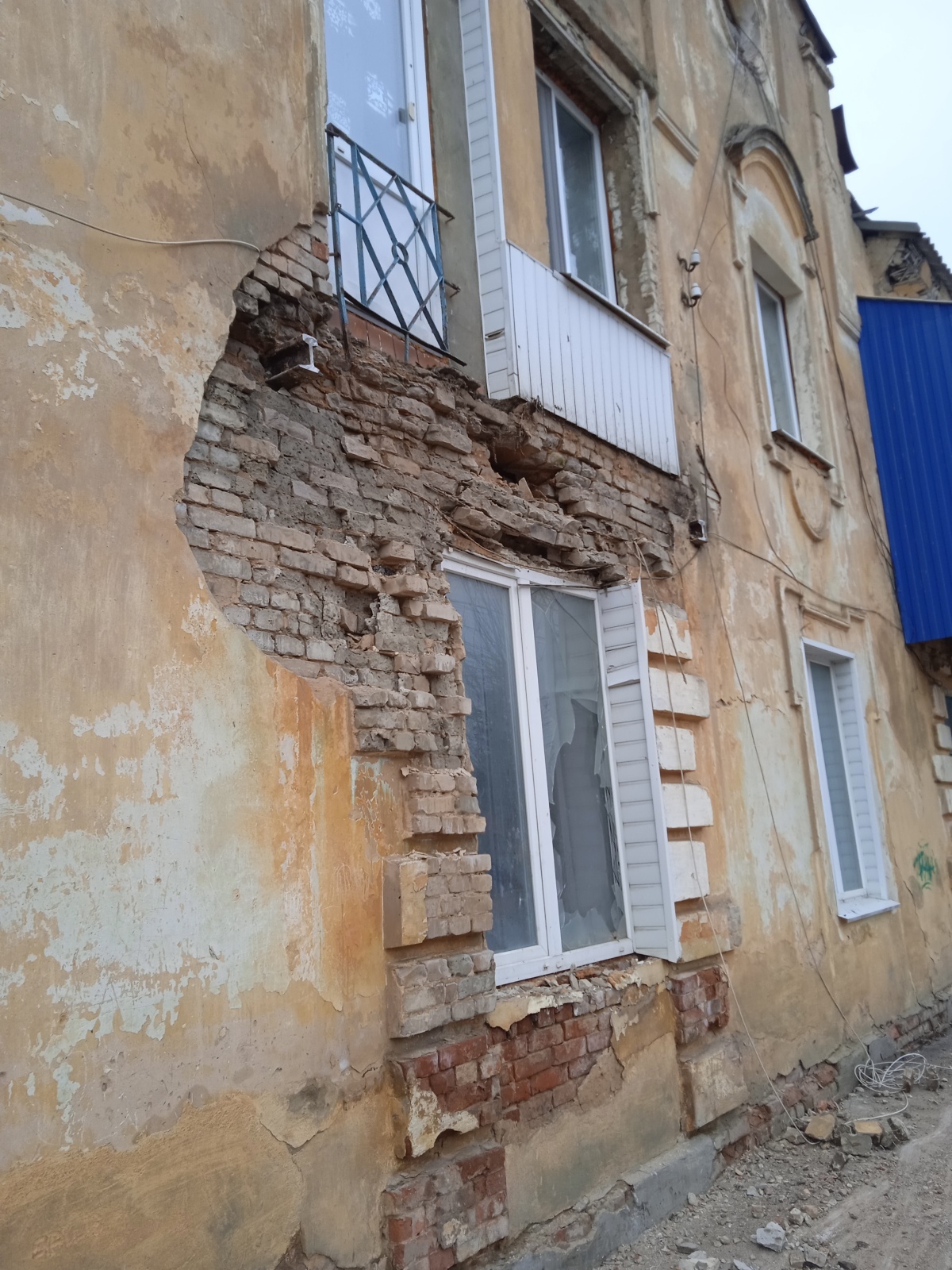 Где работаем, там и гадим. Продолжение истории про Ртищевские трущобы