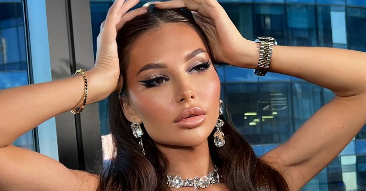 Из модели в рабыни: шокирующие истории о работе в Дубае” Акцент на контраст между ожиданиями и реальностью