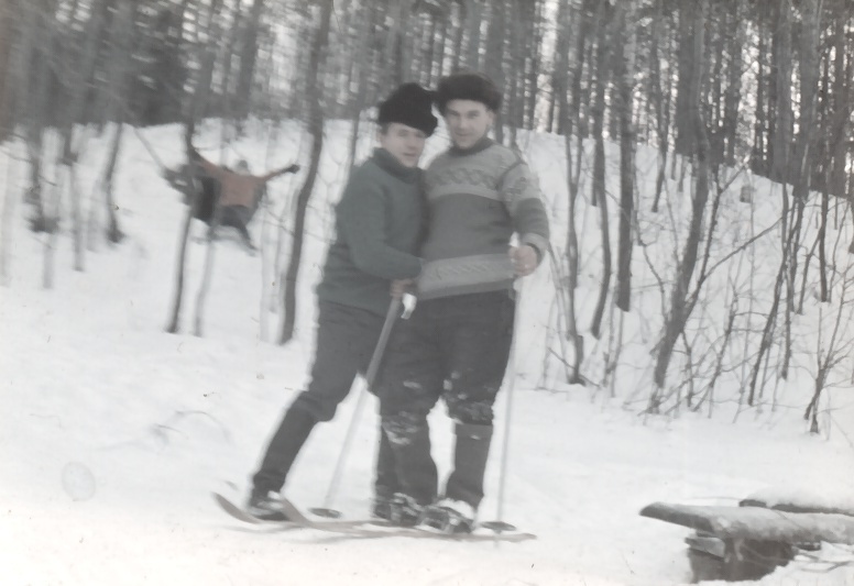 В дни школьных каникул /Март/