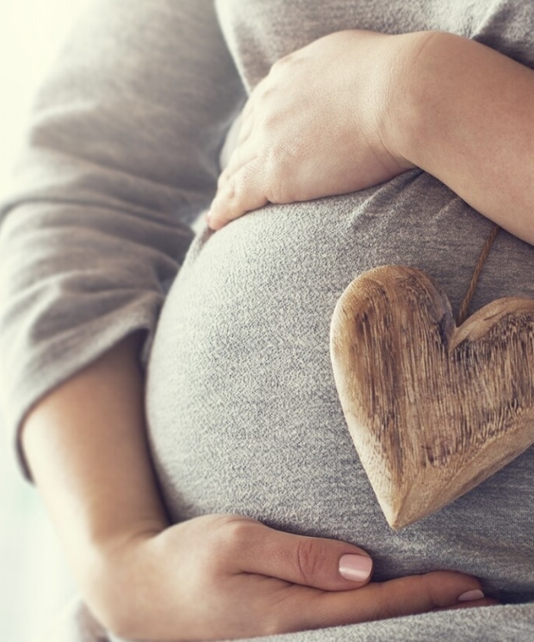 Эмбрион в шапочке - убедительный аргумент? Новая мера против абортов в России