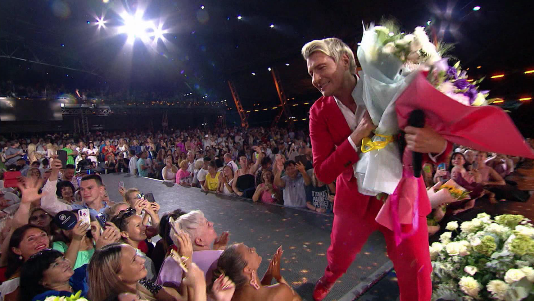 Не сотвори себе Кумира: как создается ложный идеал для наших сердец?!