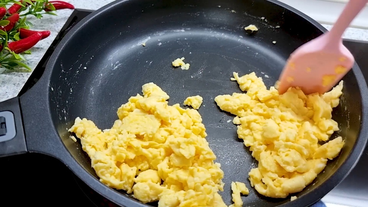 Горячие бутерброды для завтрака или перекуса.