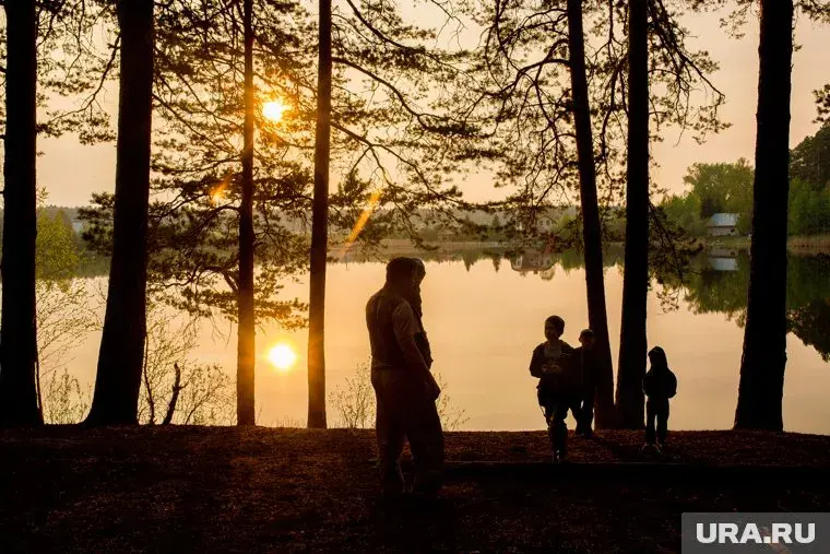 Когда и сколько отдыхаем на майские