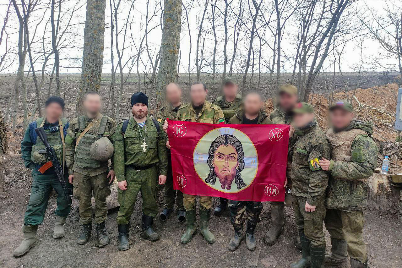 Общество вытирает ноги об своих героев