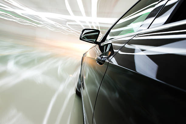 Премиум не взлетел? Правда ли, что Lada Aura продается очень плохо и скидки доходят уже до 800 тыс. рублей