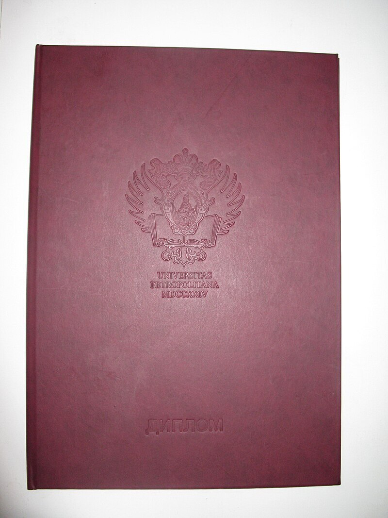 В России хотят аннулировать дипломы, если не работаешь по профессии