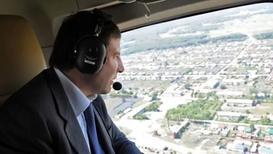 Скажите генерация ИИ -- Кому на руку ? Нет я не чего не имею против развития науки , нет. Но Есть но и как его понимать ? КТО не будь подскажет ?