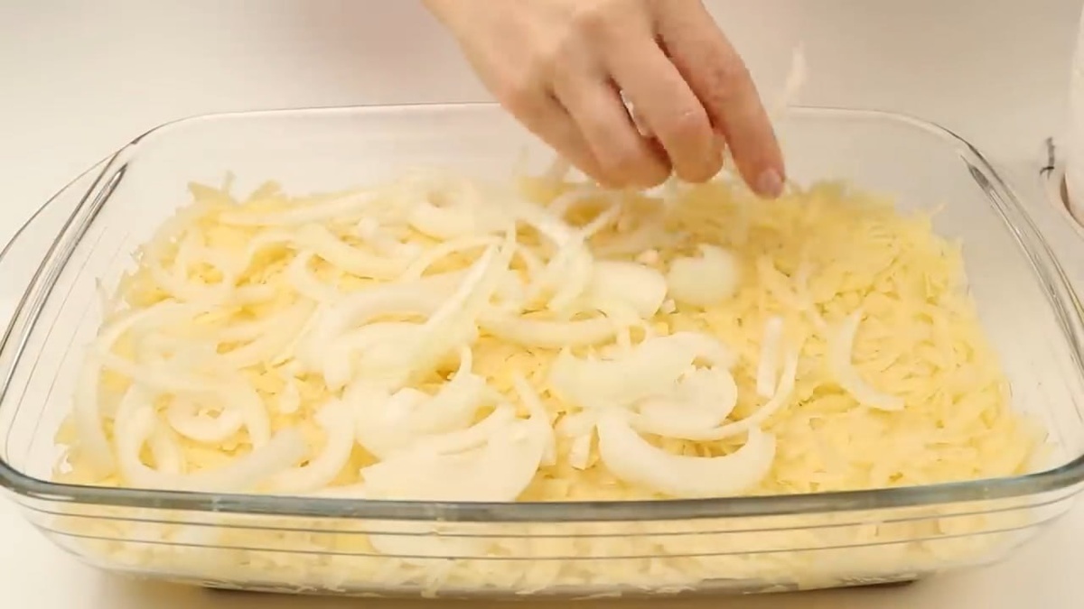 Мягкое, сочное мясо. Это коронное блюдо моей подруги и готовить не сложно.