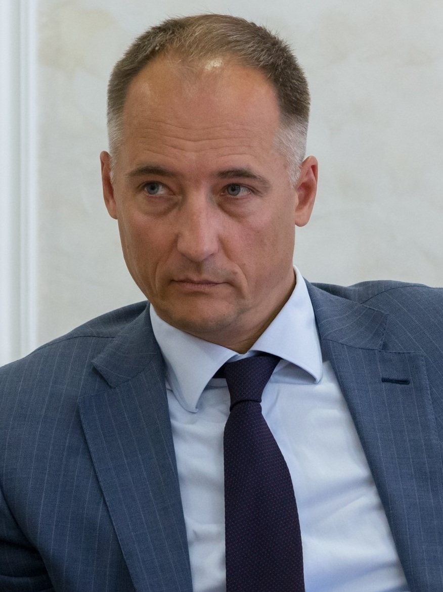 Дорогое производство или дорогие яхты? "Страдания" господина Бабкина