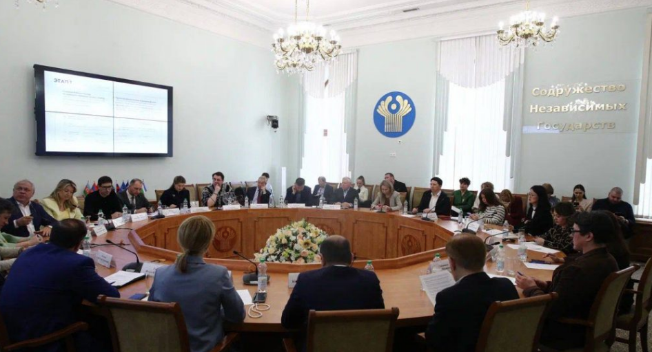 Креативная экономика или как делать деньги из воздуха. Последователи Чубайса