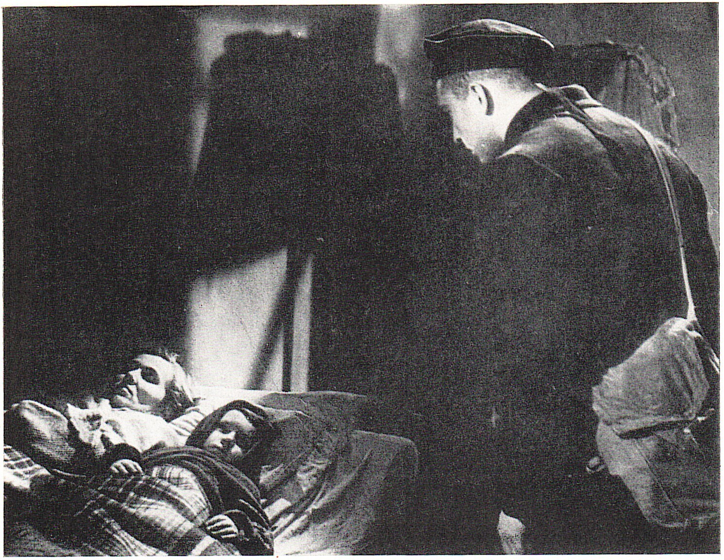 Чтобы помнили / Кинолетопись подвига 1941 — 1945/ Часть 1