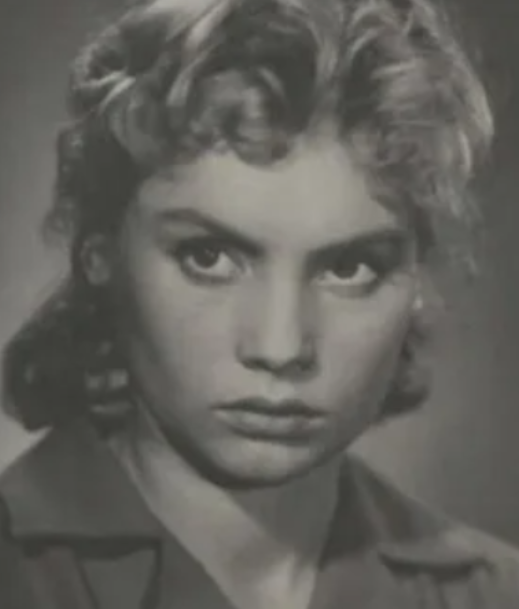 "Я узнала о своей бездетности в 25": трудное женское счастье Аллы Будницкой и приемная дочь, ставшая известной актрисой