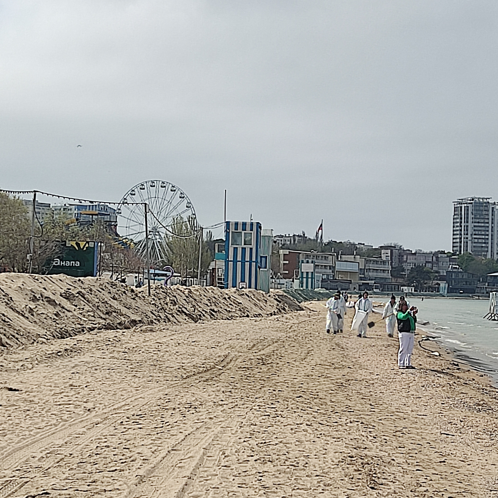 О том, как выглядят пляжи Анапы сегодня и стоит ли туда ехать