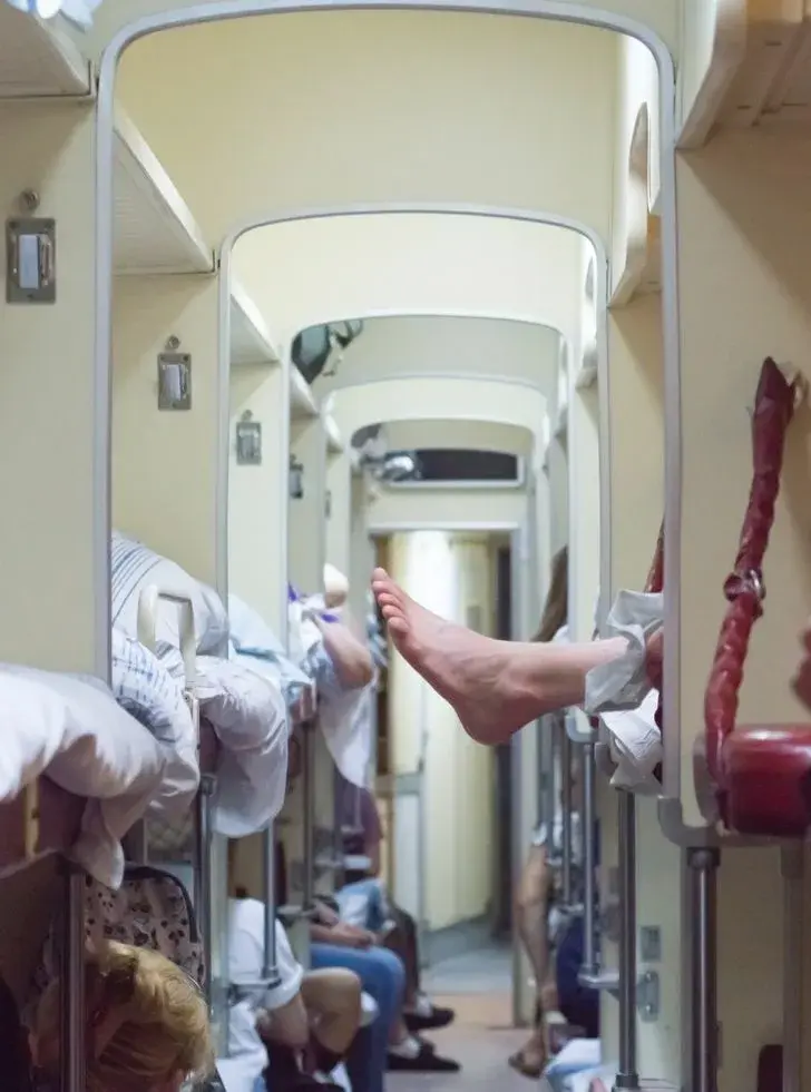 "Шершунчики" в плацкартном вагоне