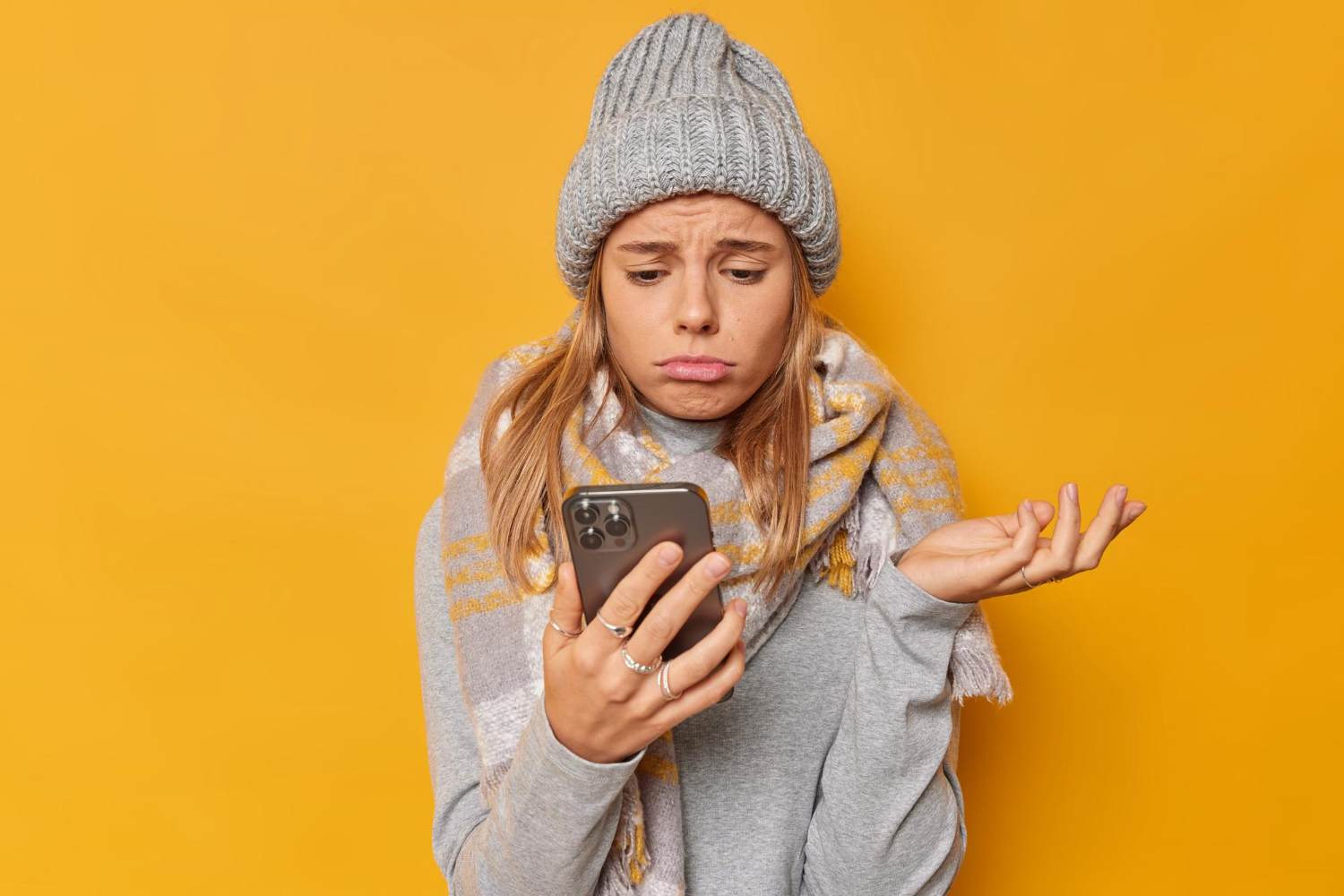 "Во всем виновата Россия" - дебаты в сети о том, кто же виноват в отключении электричества в Испании и Португалии