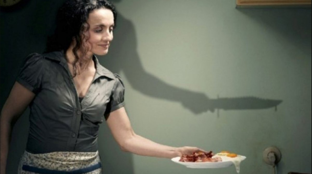 ОТОМСТИЛА И ЗАБЫЛА: как женщины сводят счёты (и почему мужчины до сих пор дрожат?!)