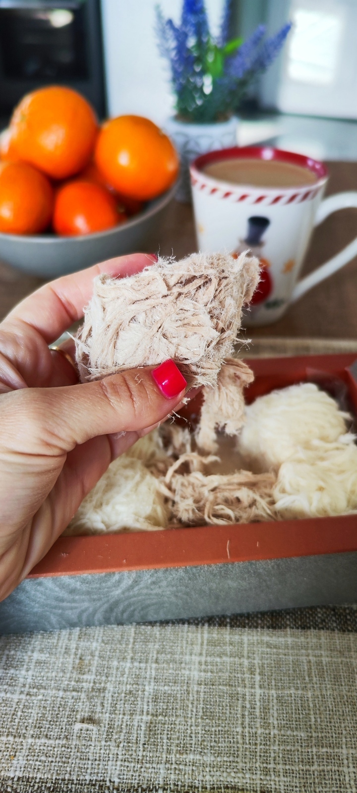 «Волосатые» сладости — новый хит в России: что за «волосы ангела» и почему все их едят?