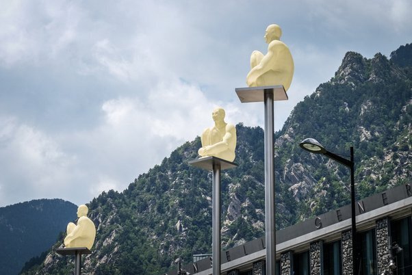 Андорра: Уникальное княжество в Пиренейских горах