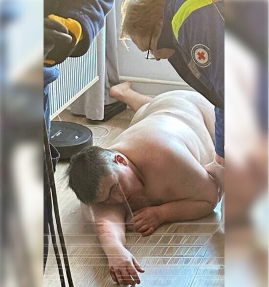 Приключение Алмаса. «Героя-любовника», висевшего на кондиционере в Подмосковье, обвинили в попытке изнасилования