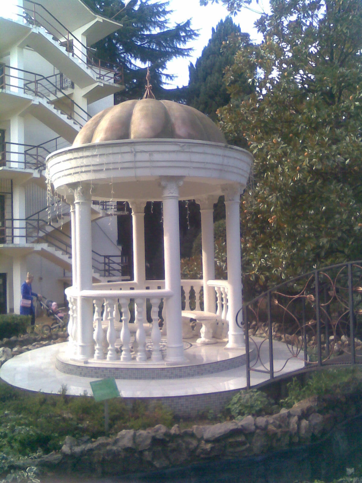 Дорогие гости, мы вас ждали. Отдых и лечение в санаторно-курортном комплексе "Golden Resort"