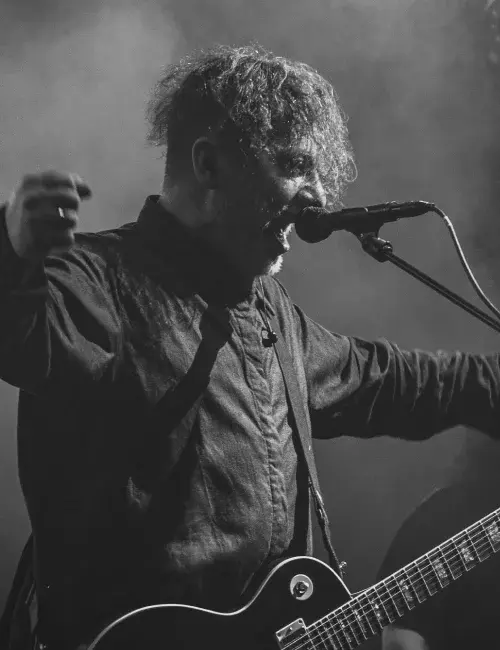 Патриоты на зарплате: миллионные гонорары звезд за концерты в День Победы