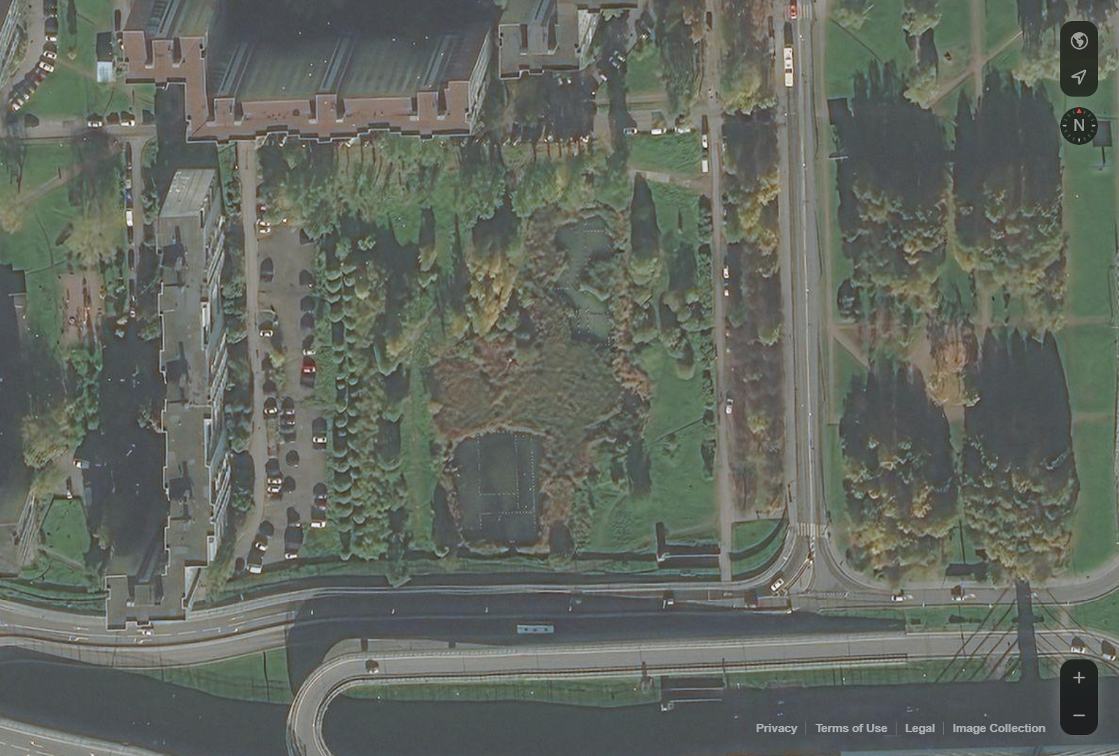 Пруд Лунный Серп на месте котлована.